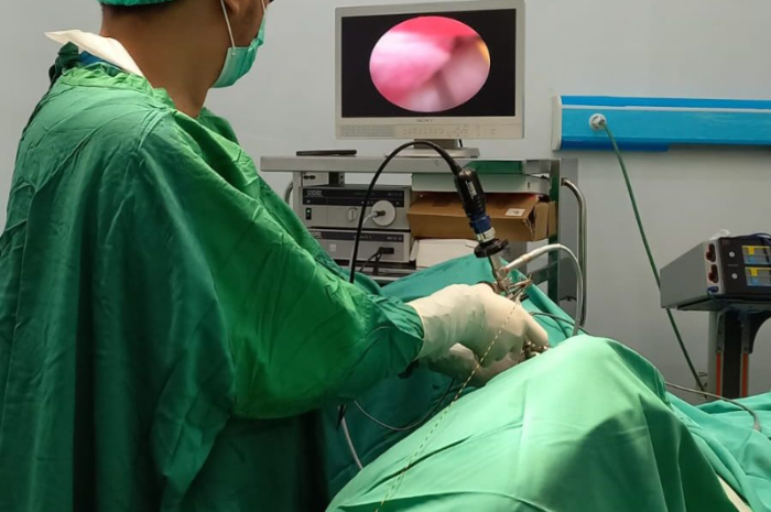 Minim Sayatan, Minim Risiko: RSUD Genteng Tawarkan Terobosan Baru Penanganan Batu Ureter