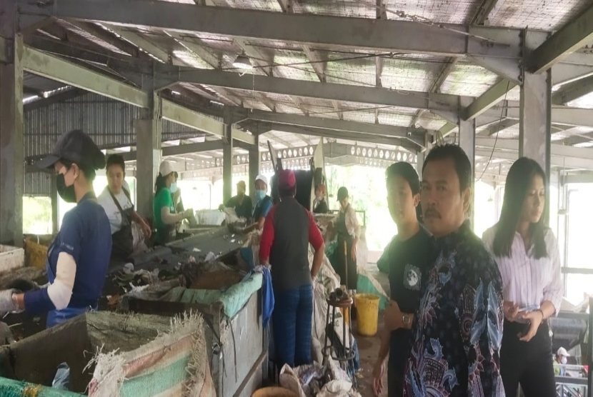 Wakil Ketua DPRD Banyuwangi: Sampah Jangan Dianggap Musuh
