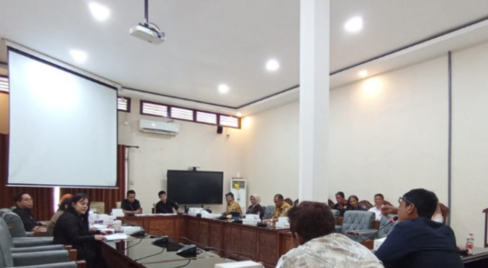 Komisi IV DPRD Dorong Pemilihan Ketua Komite SMAN 1 Rogojampi Transparan dan Demokratis